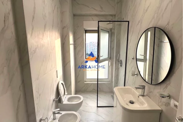 Appartamento in affitto a Tirana 1+1, Arredato