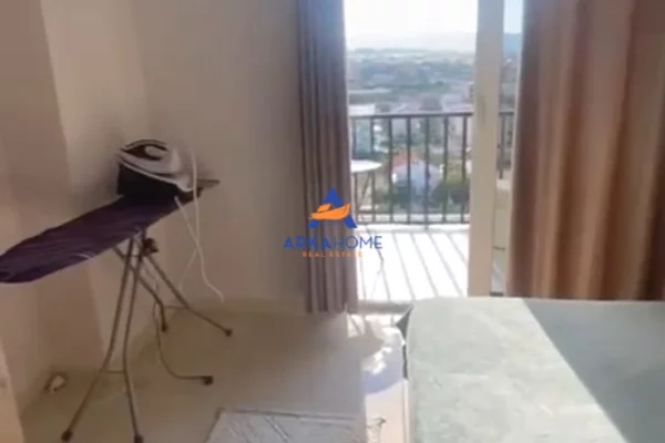 Appartamento in affitto a Tirana 2+1, Arredato