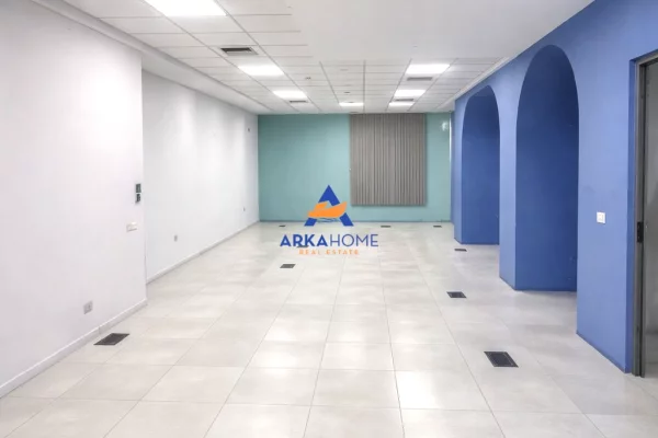 Ambient biznesi me qera 1+1 ne Tirane - 10,000 Euro