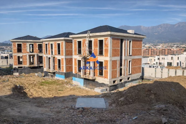 SHITET VILË INDIVIDUALE "NË MULLL-BATHORE" 800000 EURO