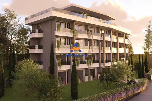 JEPET HOTEL ME QERA " POTAM,HIMARË " 250.000 EURO NË VIT OSE 21000 EURO NE MUAJ