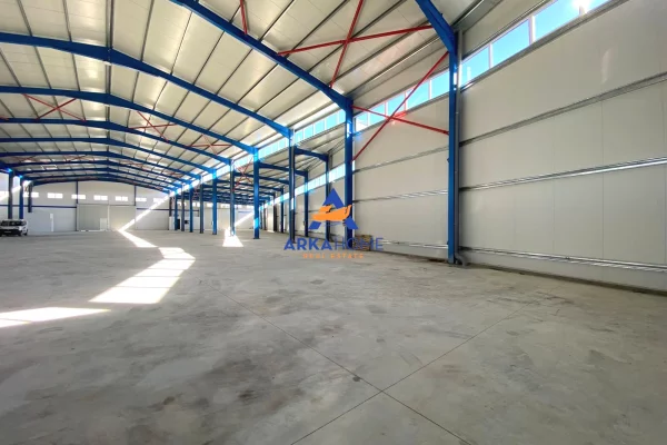 KAPANON ME QIRA 1900M2 "ME DALJE PERGJATE AUTOSTRADES DURRES – TIRANE" 6000 EURO