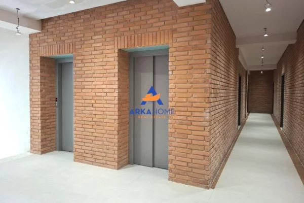 Appartamento in affitto a Tirana 1+1, Arredato