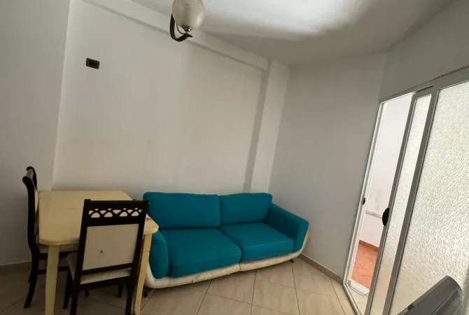Shtepi me qera Apartament ne Tirane, 1+1, Mobilimi E mobiluar, Pagesa 350  Euro.