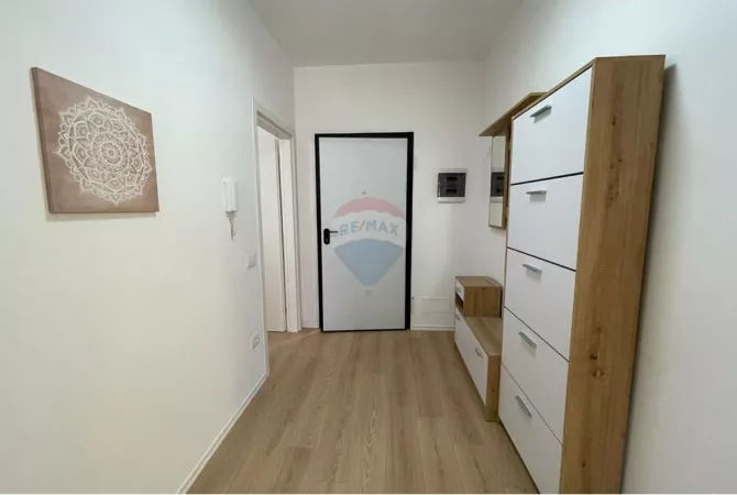 Shtepi me qera Apartament ne Tirane, 1+1, Mobilimi E mobiluar, Pagesa 50,000  Leke.