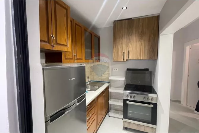 Shtepi me qera 2+1 ne Tirane - 600 Euro