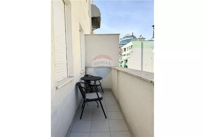 Shtepi me qera Apartament ne Tirane, 1+1, Mobilimi E mobiluar, Pagesa 600  Euro.