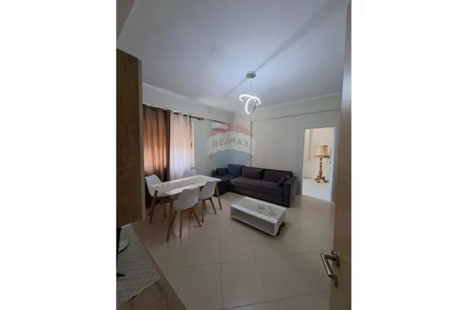 Casa in affitto 2+1 a Tirana - 50,000 Leke