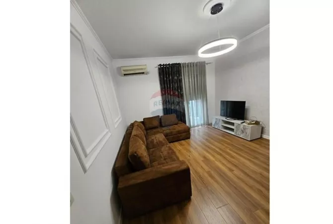 Shtepi me qera 1+1 ne Tirane - 600 Euro