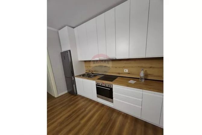 Shtepi me qera Apartament ne Tirane, 1+1, Mobilimi E mobiluar, Pagesa 600  Euro.