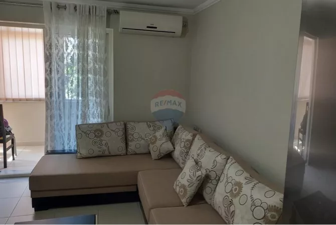 Shtepi me qera 2+1 ne Tirane - 500 Euro