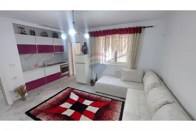 Shtepi me qera 1+1 ne Tirane - 420 Euro