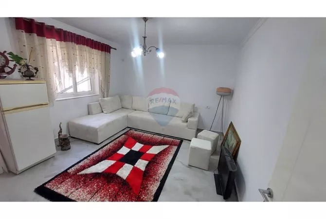 Shtepi me qera Apartament ne Tirane, 1+1, Mobilimi E mobiluar, Pagesa 420  Euro.