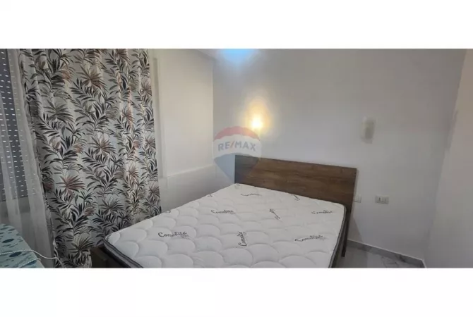Shtepi me qera Apartament ne Tirane, 1+1, Mobilimi E mobiluar, Pagesa 600  Euro.