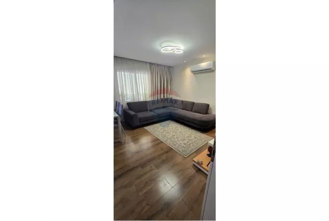 Shtepi me qera 2+1 ne Tirane - 50,000 Leke
