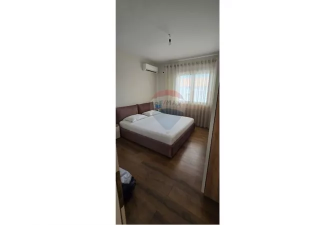 Shtepi me qera Apartament ne Tirane, 2+1, Mobilimi E mobiluar, Pagesa 50,000  Leke.