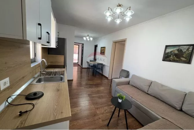 Shtepi me qera 2+1 ne Tirane - 600 Euro