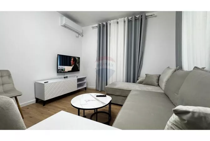Shtepi me qera 2+1 ne Tirane - 600 Euro