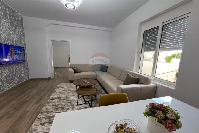 Apartment for rent in Tirana 2+1, Furnished