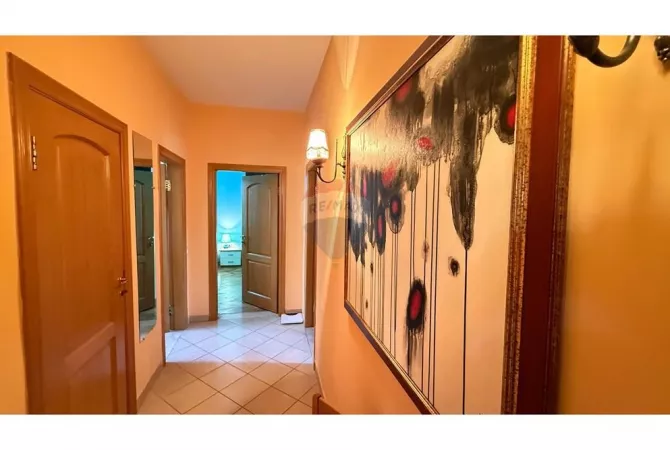 Shtepi me qera Apartament ne Tirane, 2+1, Mobilimi E mobiluar, Pagesa 750  Euro.