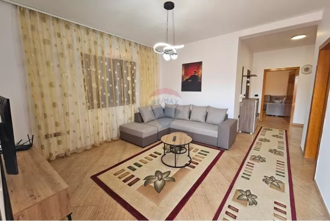 Shtepi me qera 2+1 ne Tirane - 500 Euro