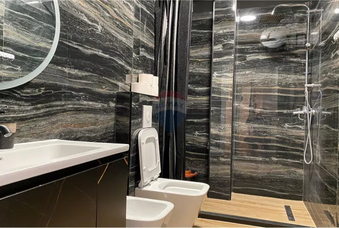 Shtepi me qera Apartament ne Tirane, 1+1, Mobilimi E mobiluar, Pagesa 550  Euro.