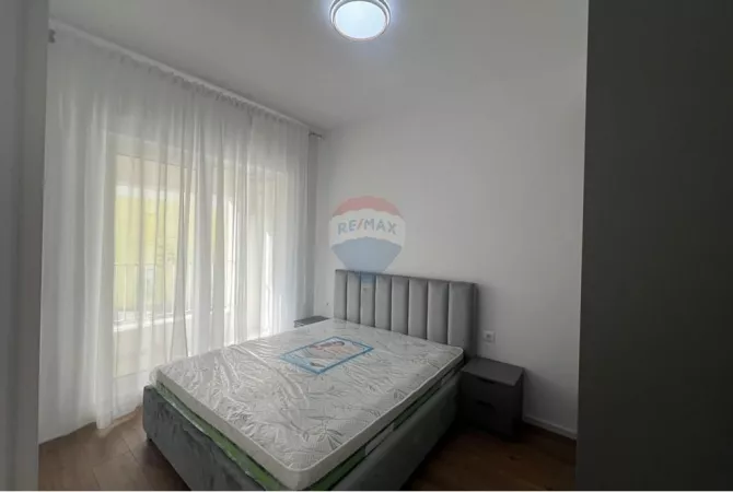 Shtepi me qera 1+1 ne Tirane - 450 Euro