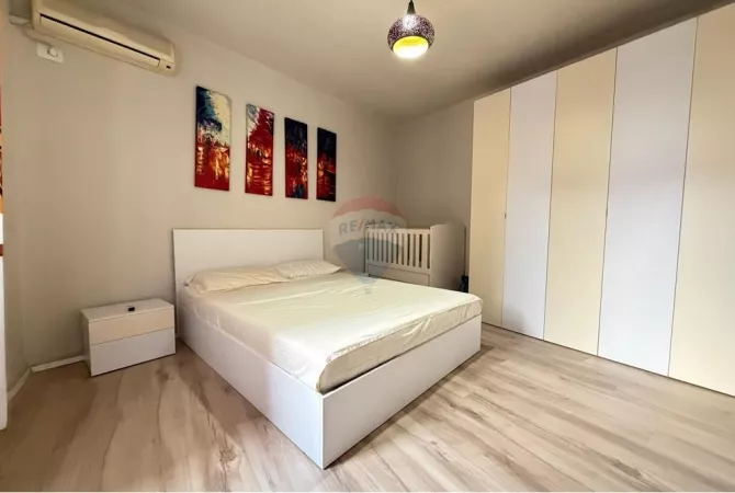 Shtepi me qera Apartament ne Tirane, 1+1, Mobilimi E mobiluar, Pagesa 50,000  Leke.