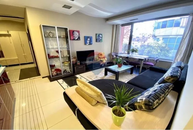 Shtepi me qera 1+1 ne Tirane - 65,000 Leke