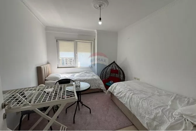 Shtepi me qera Apartament ne Tirane, 2+1, Mobilimi E mobiluar, Pagesa 550  Euro.