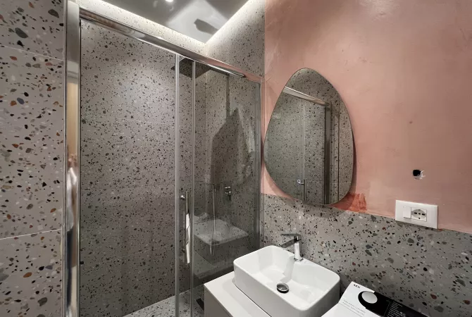 Shtepi me qera Apartament ne Tirane, 1+1, Mobilimi E mobiluar, Pagesa 700  Euro.