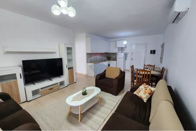 Shtepi me qera 2+1 ne Tirane - 50,000 Leke