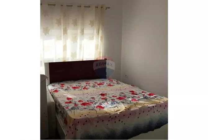 Shtepi me qera Apartament ne Tirane, 2+1, Mobilimi E mobiluar, Pagesa 55,000  Leke.