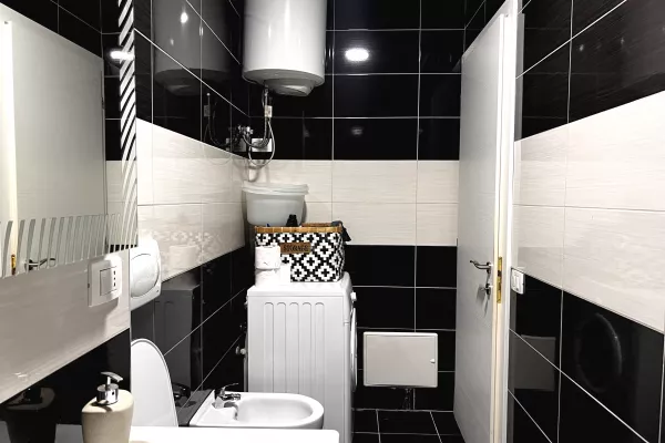 Shtepi me qera Apartament ne Tirane, 2+1, Mobilimi E mobiluar, Pagesa 700  Euro.