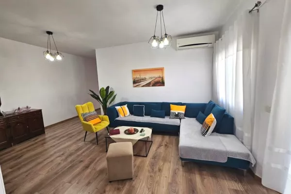 Shtepi me qera 2+1 ne Tirane - 600 Euro