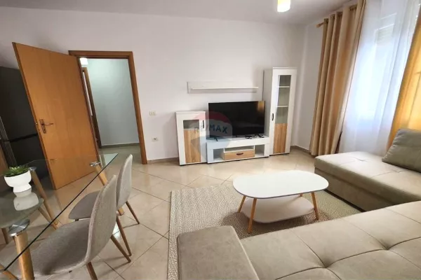 Casa in affitto 1+1 a Tirana - 35,000 Leke