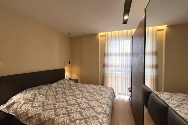 Shtepi me qera Apartament ne Tirane, 2+1, Mobilimi E mobiluar, Pagesa 850  Euro.