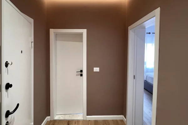 Shtepi me qera Apartament ne Tirane, 1+1, Mobilimi E mobiluar, Pagesa 850  Euro.