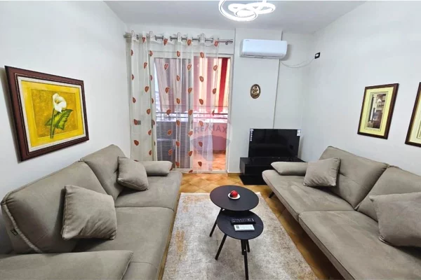 Casa in affitto 1+1 a Tirana - 75,000 Leke