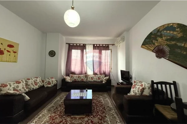 Shtepi me qera 1+1 ne Tirane - 500 Euro