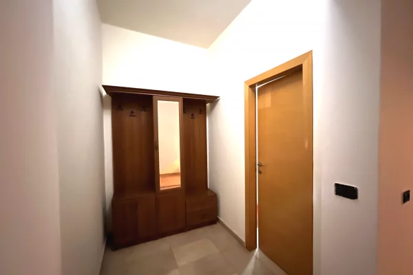 Shtepi me qera Apartament ne Tirane, 2+1, Mobilimi E mobiluar, Pagesa 60,000  Leke.