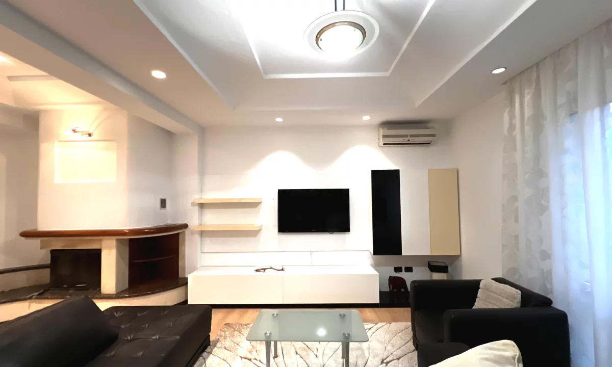 Shtepi me qera Apartament ne Tirane, 2+1, Mobilimi E mobiluar, Pagesa 60,000  Leke.