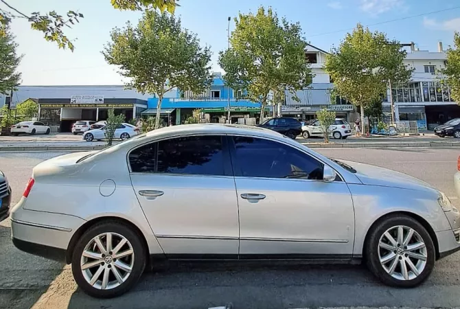 Makina ne shitje ne Durres, Volkswagen, 2011 Diesel,Kambio Automatik Pagesa 6,700  Euro.