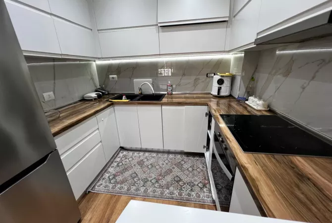 Shtepi me qera 1+1 ne Tirane - 750 Euro