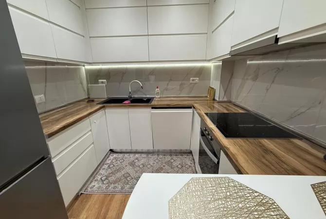 Shtepi me qera 1+1 ne Tirane - 750 Euro