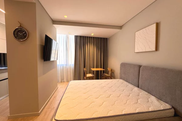 Shtepi me qera Garsoniere ne Tirane - 1,900 Euro