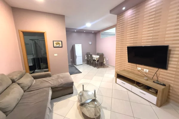 Casa in affitto 2+1 a Tirana - 600 Euro