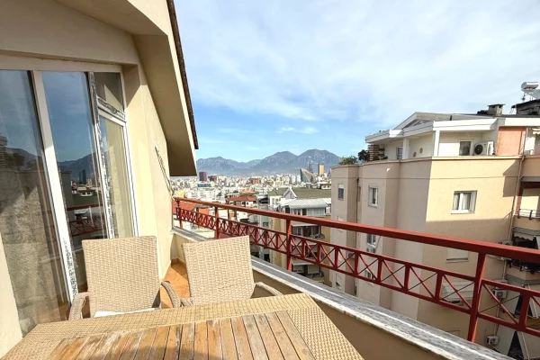 Shtepi me qera Apartament ne Tirane, 1+1, Mobilimi E mobiluar, Pagesa 550  Euro.