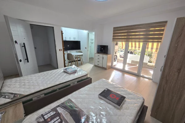 Shtepi me qera Garsoniere ne Tirane - 500 Euro