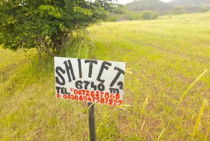 Terreno in vendita  a Argirocastro - 50,000 Euro